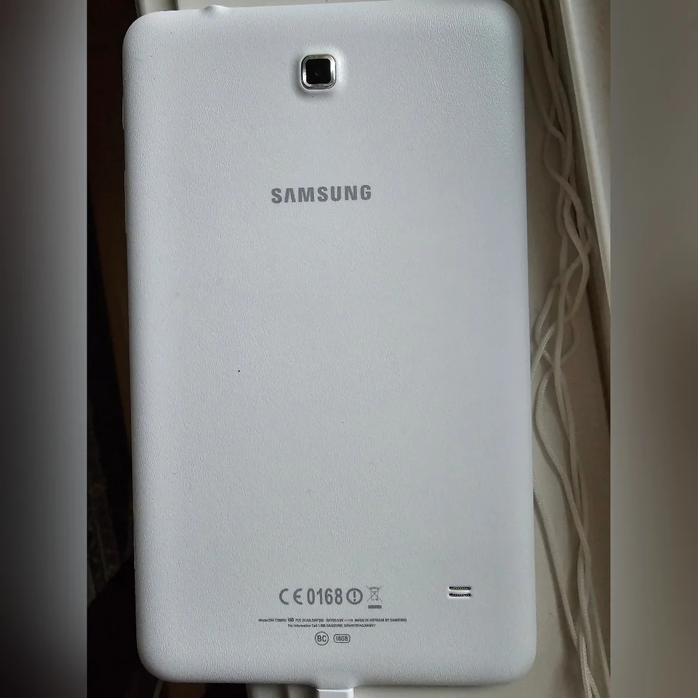 Samsung Galaxy Tab 4 Android Tablet